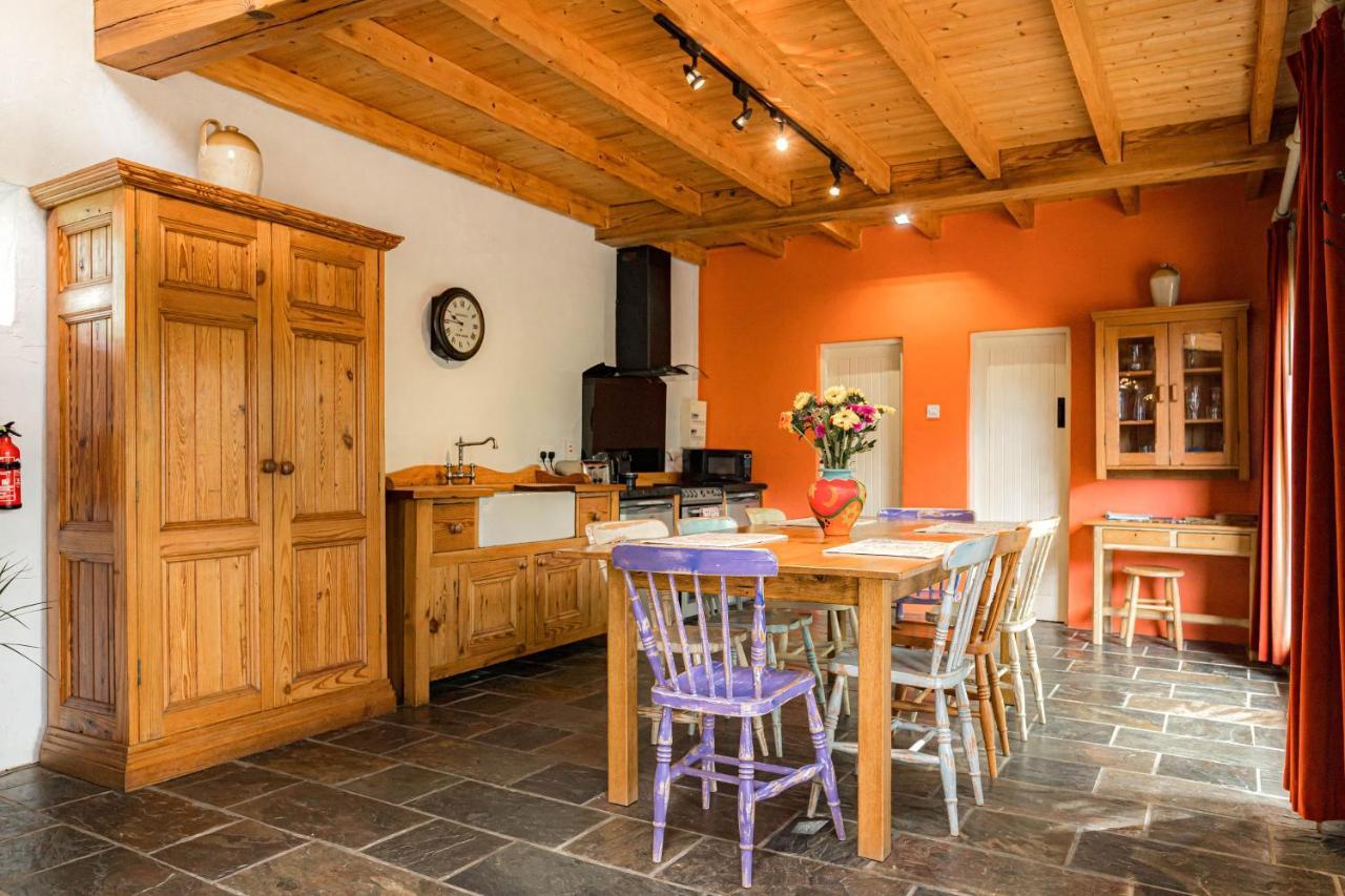 Ferry House Holidays New Ross Esterno foto